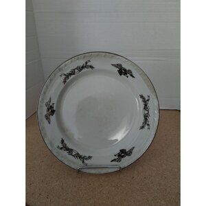 9 7/8" Mayer China Co Dinner Plate Beaver Falls, PA Philadelphia Eagle